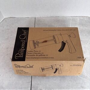 Pampered Chef 1525 Cookie Press Kit‎ with 15 Discs Holiday Baking